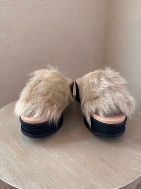 Taryn Rose Pearla Shearling Wedge Slide Sandal - Size 9 - NIB - Retail $450